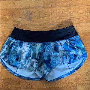 Lululemon Speed Up Shorts 2.5 Size 4